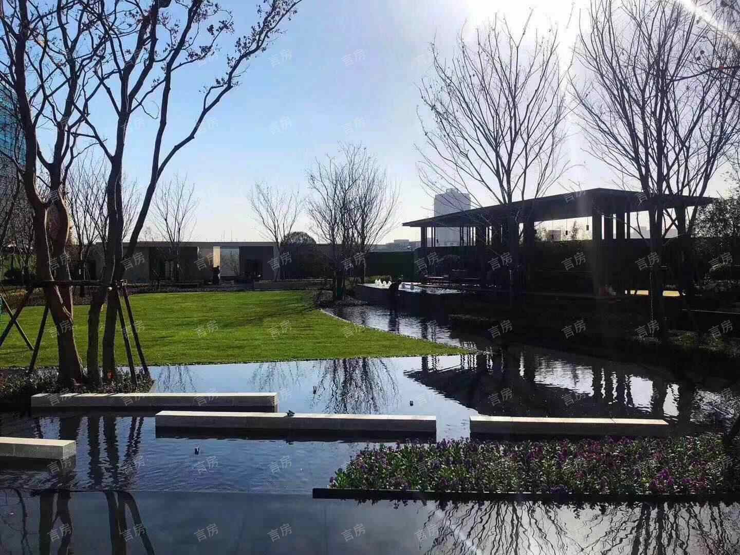 仁恒河滨花园实景图